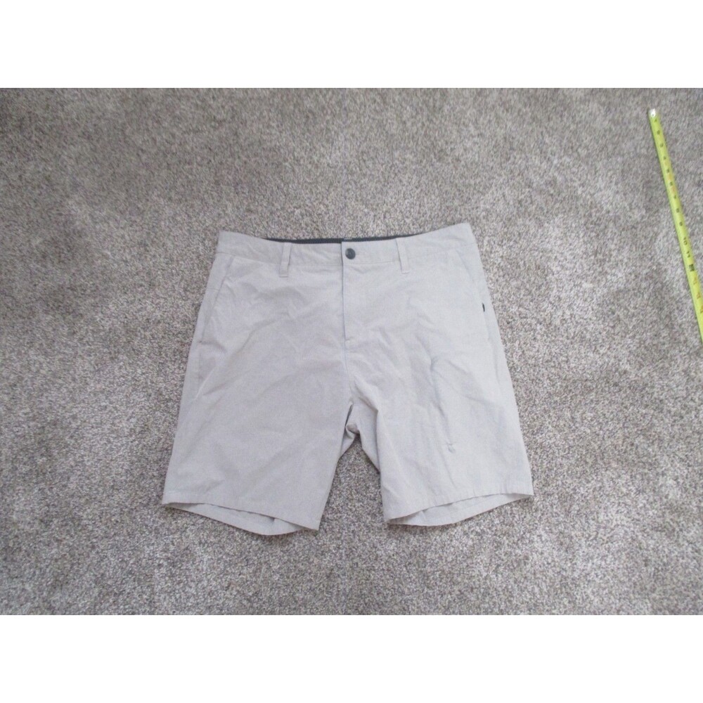 VUORI META Chino Golf Shorts Men's Size 33 light tan *FLAW